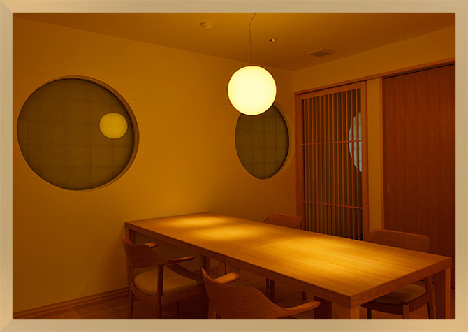 御食事処「仙郷楼・陽」内観